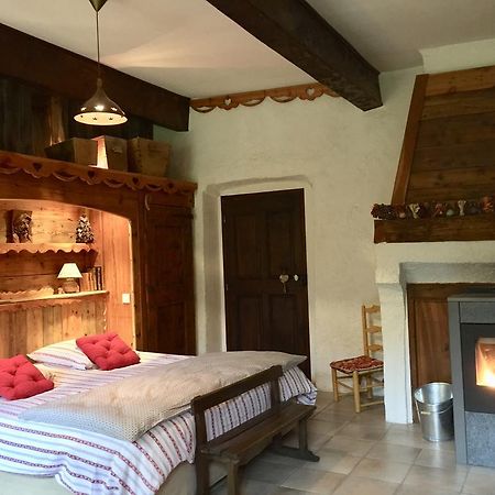 Les Means Bed and Breakfast Meolans-Revel Buitenkant foto