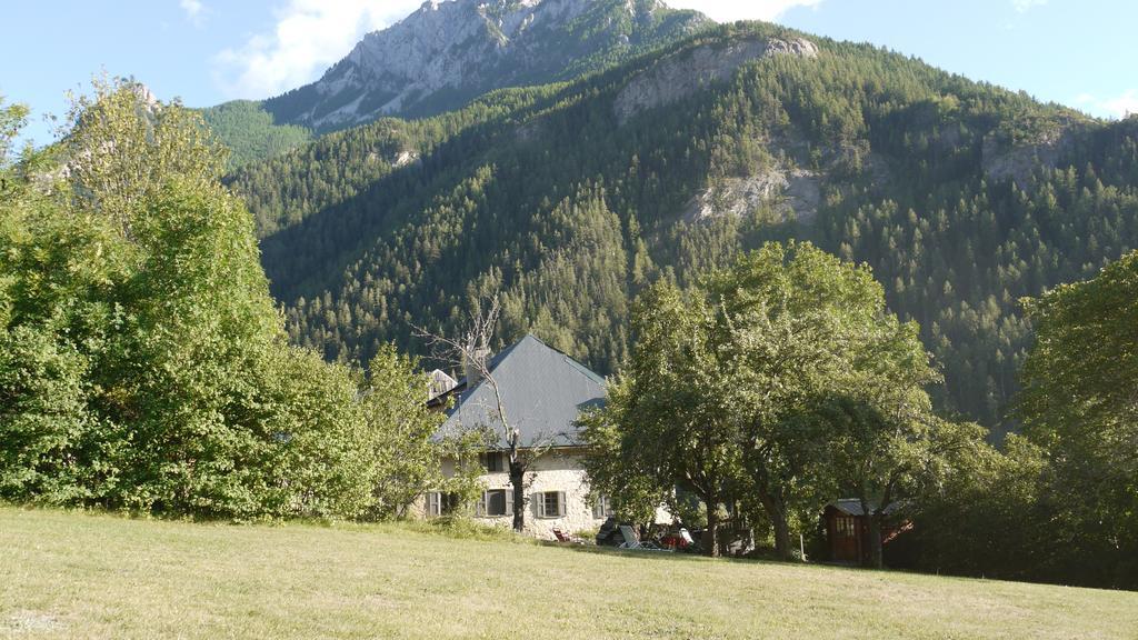 Les Means Bed and Breakfast Meolans-Revel Buitenkant foto