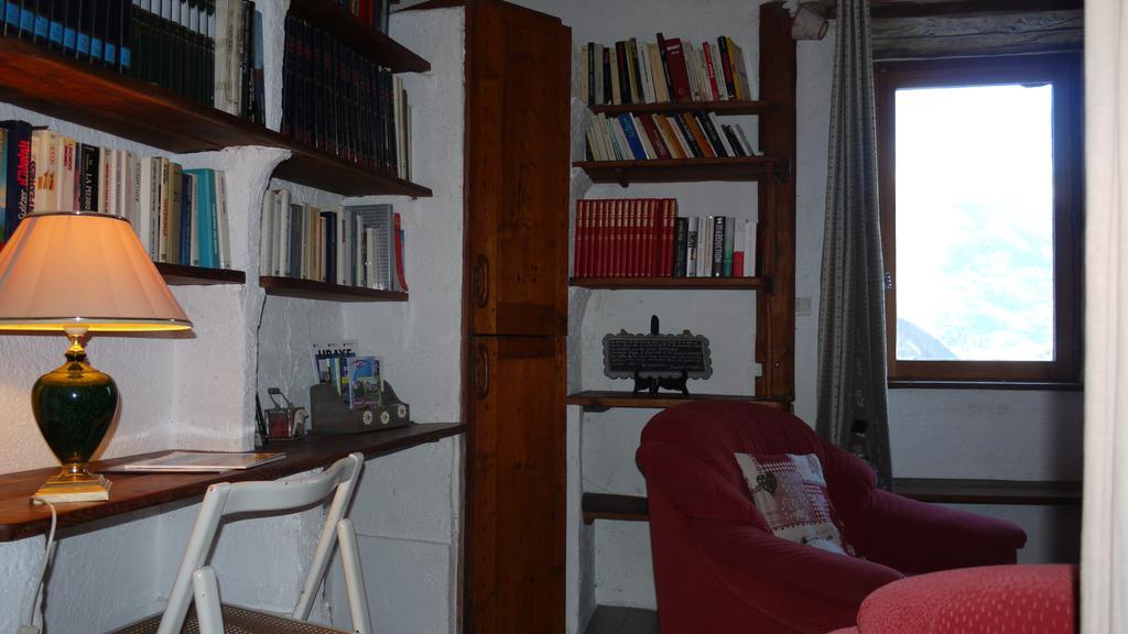Les Means Bed and Breakfast Meolans-Revel Buitenkant foto