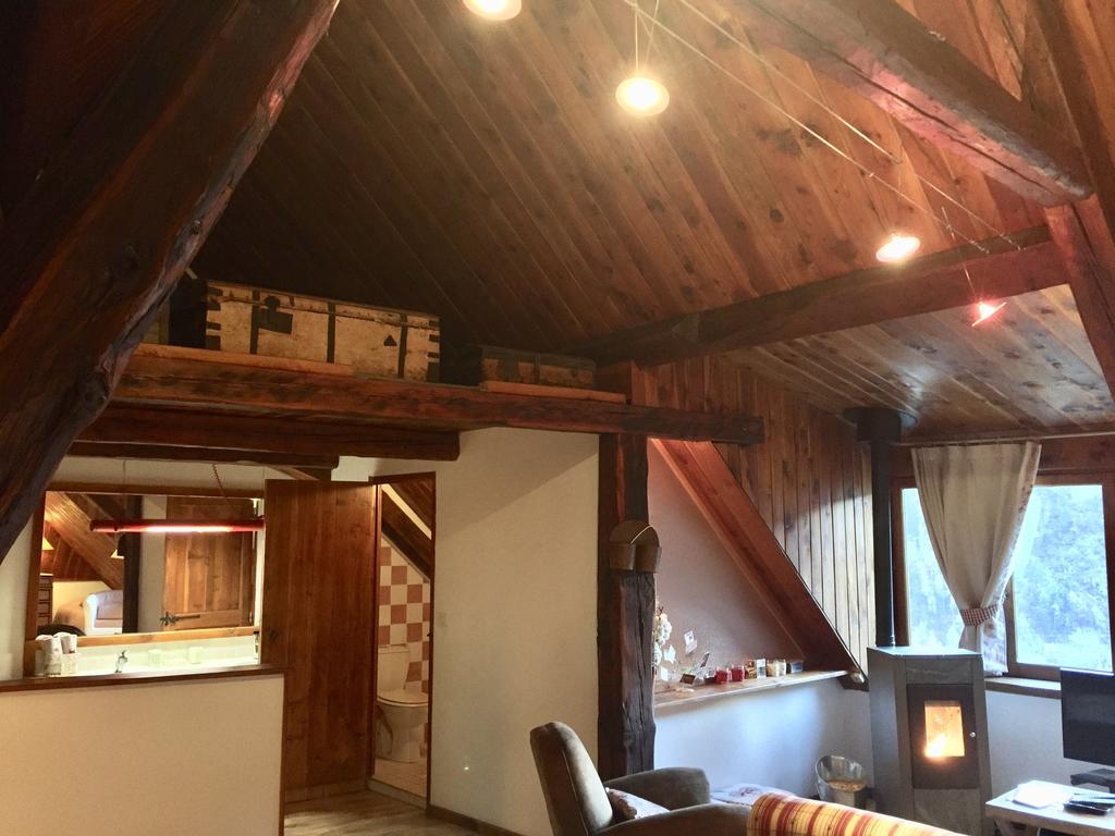 Les Means Bed and Breakfast Meolans-Revel Buitenkant foto