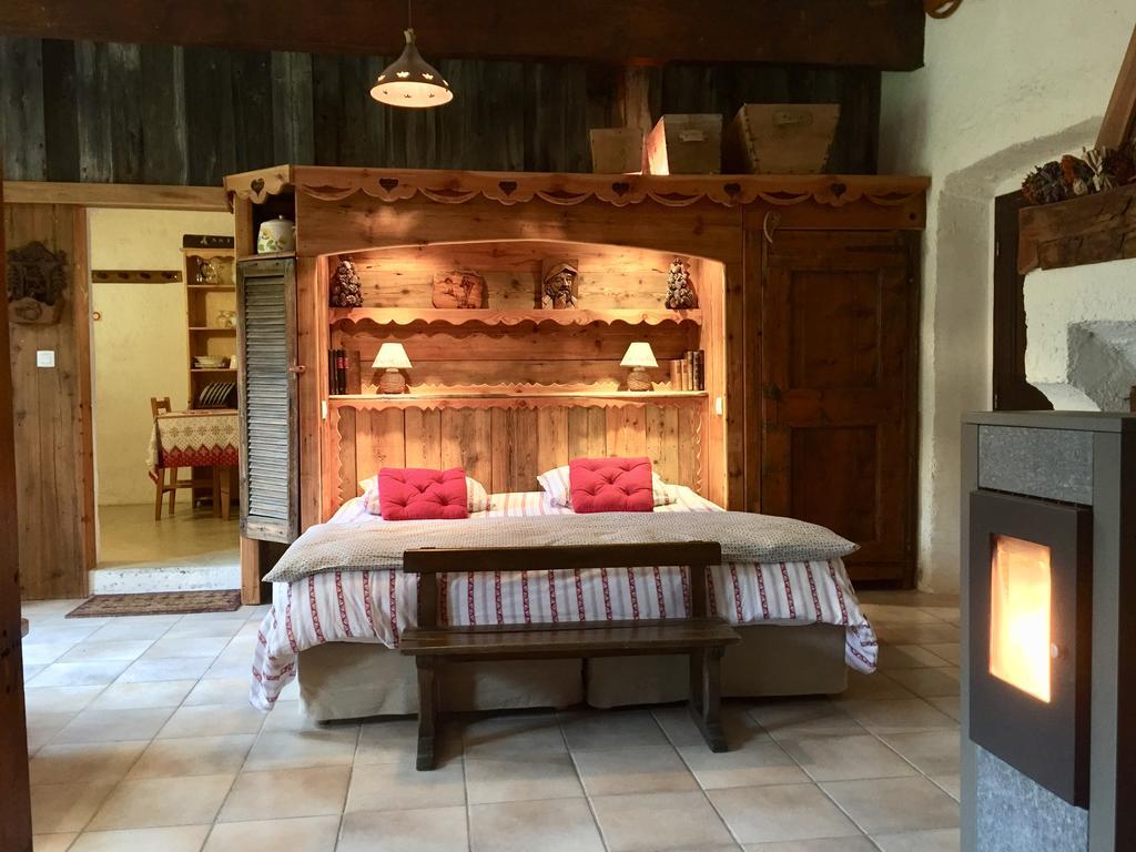 Les Means Bed and Breakfast Meolans-Revel Buitenkant foto