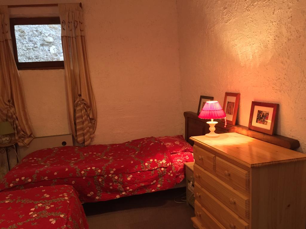 Les Means Bed and Breakfast Meolans-Revel Buitenkant foto