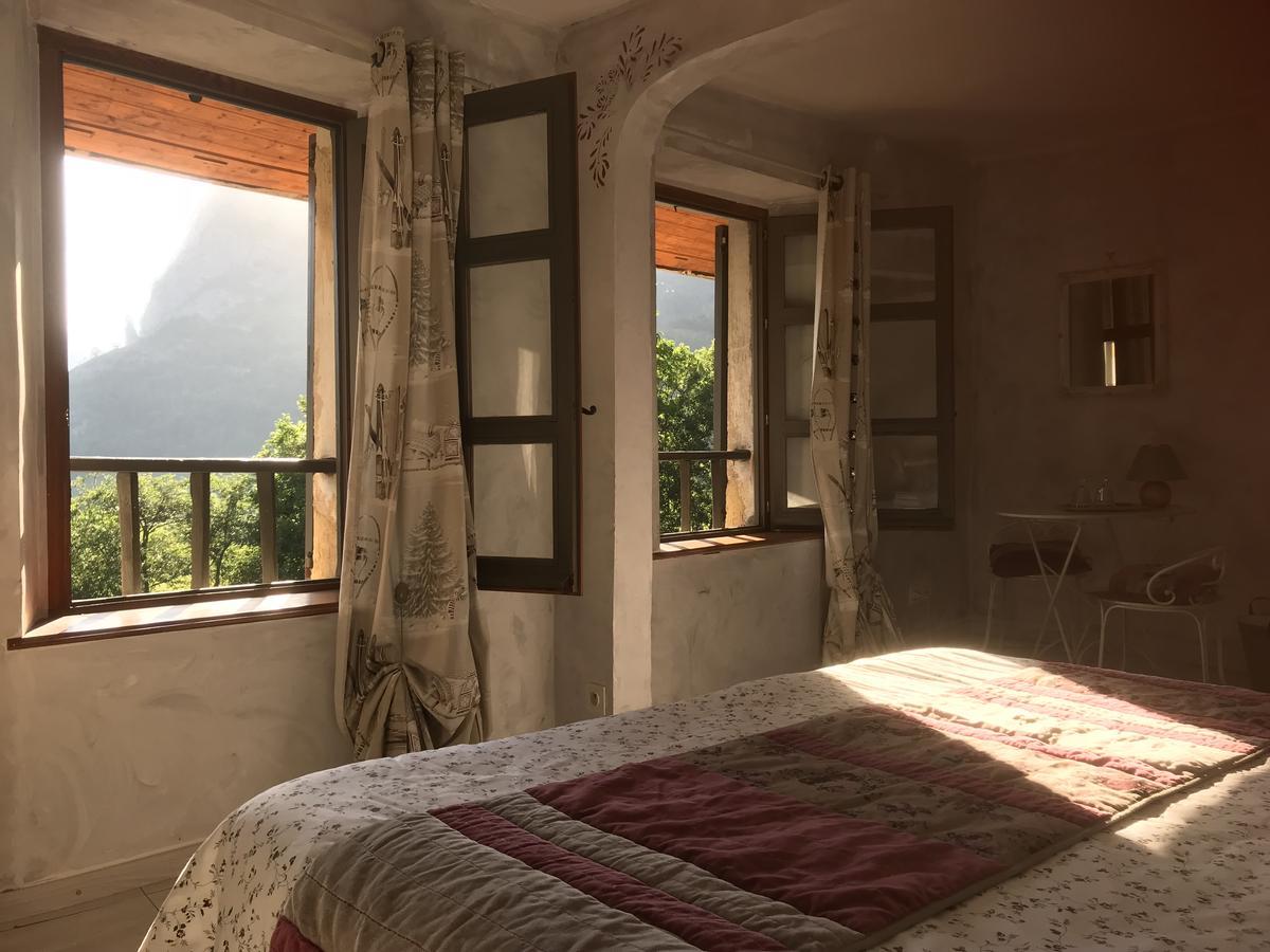 Les Means Bed and Breakfast Meolans-Revel Buitenkant foto
